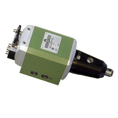 Pneumatische Presse - UP560 - MORUECO s.r.l. - Zieh / Niet / Stanz