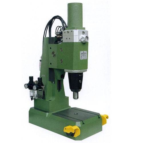 Hydropneumatische Presse - P3580 - MORUECO s.r.l. - Zieh / Niet / Stanz