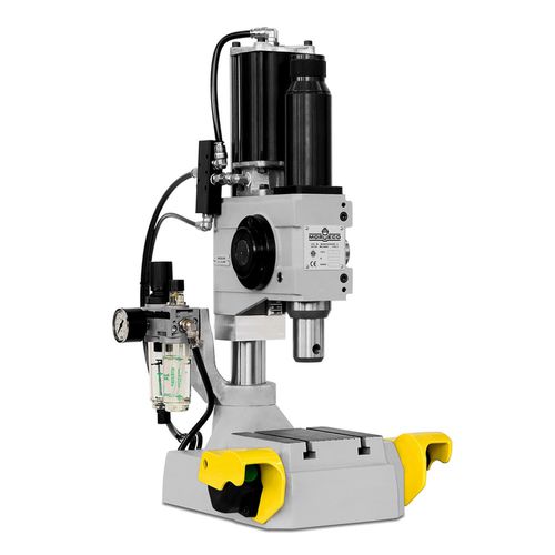 Automatische Stanzpresse - P20 - MORUECO s.r.l. - pneumatisch / für Blech / Schneid
