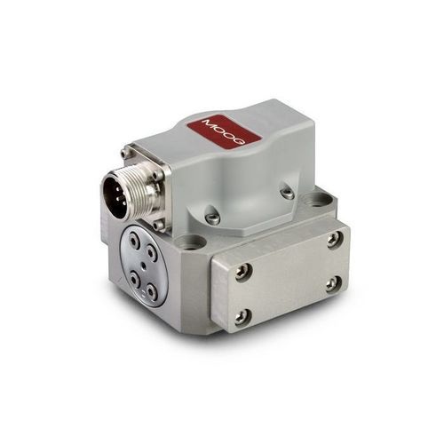 Hydraulik-Wegeventil / Schieber - 761 - Moog GmbH - Niederlassung Memmingen - mit elektrischer Bedienung / magnetbetrieben / vorgesteuert