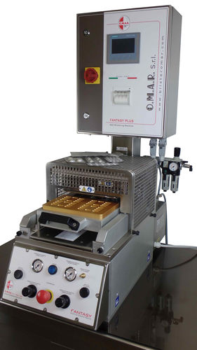 Halbautomatische Verpackungsmaschine - FANTASY plus - O.M.A.R. Pharmaceutical Blister Solution - Blister / für Spulen