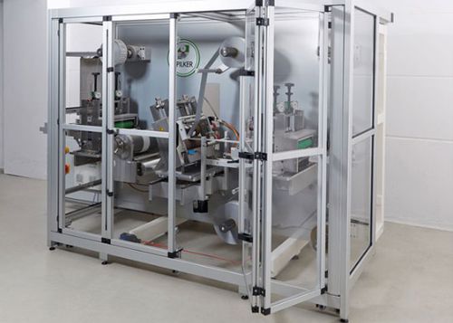Schutzeinrichtung mit Schiebetüren - RK Rose+Krieger GmbH - für Produktionsanlagen / für robotisierte Produktionsanlage / für Verpackungsmaschinen
