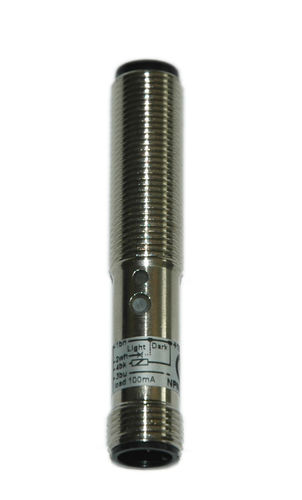 Optoelektronischer Sensor / Reflex-Lichttaster - DM series - Micro Detectors - zylindrisch / Infrarot