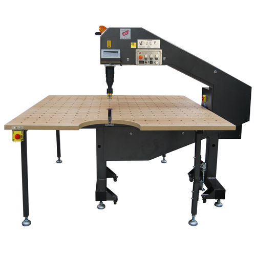 Bandmesserschneidemaschine - R1000 - REXEL - für Schaum / für Textil
