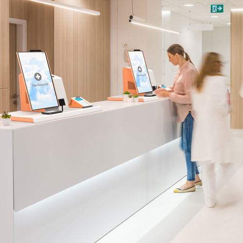 Terminal mit Touchscreen - FLEX HEALTHCARE - Pyramid Computer GmbH - Kiosk / mit Drucker / Selbstbedienung