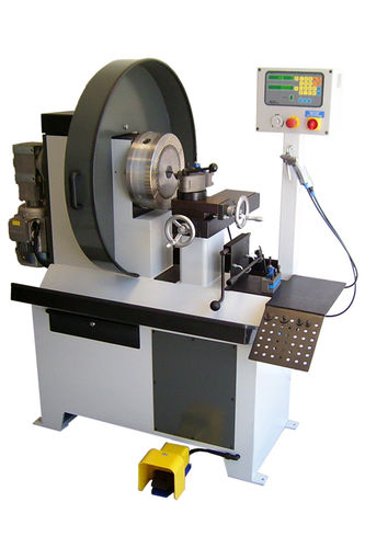 Konventionelle Ausbohrmaschine - ADM 800 series  - e.petschauer gmbh - handbedient / 4-Achs