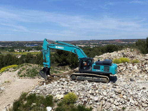 Mittelgroßer Bagger - SK530LC-11 - Kobelco Construction Machinery Europe B.V. - auf Raupen / Diesel
