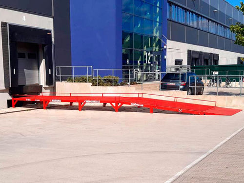 Rampe für Gabelstapler - VR series - AV-EXIM - für Bootsteg / für LKW / für Lagerhallen