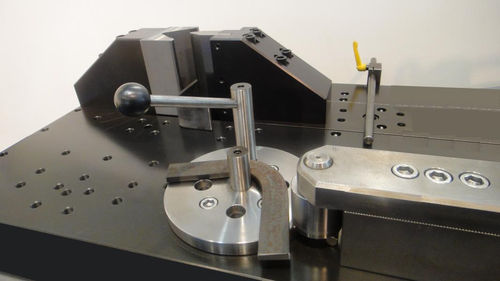 Hydraulische Presse - XM-30 - Gelber-Bieger GmbH - Richt / Walz / für Profile