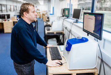 Wasser-Analysator - MQC+ - Oxford Instruments - Öl / für die Lebensmittelindustrie / für Tests