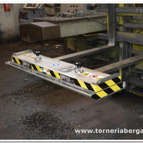 Magnetbesen - SC130M - Torneria Bergamini