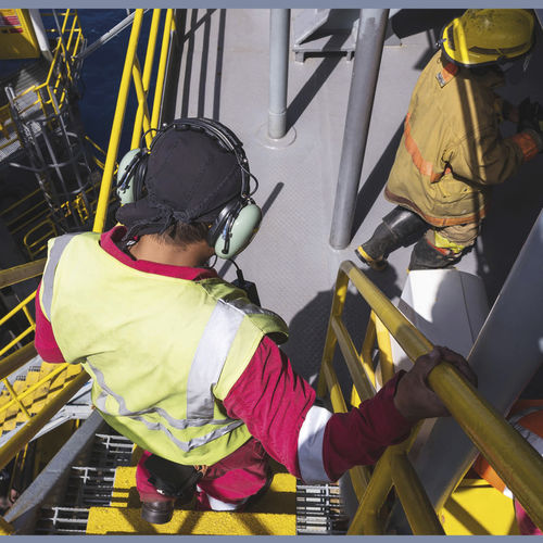 Bodenbelag für Treppen - 55STC3663454N40 - M.M. srl - glasfaserverstärktes Polyester / rutschfest / für Industrieanwendungen