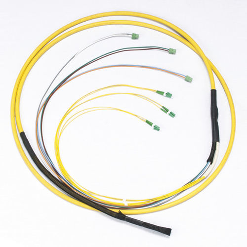 Datenkabelbaum - HR0018HMC12U820100F-PK - CORNING - Multimode-Glasfaser / Maisonette / Niederprofil