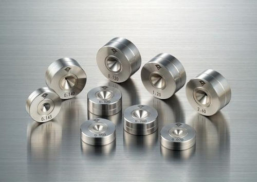 Diamant-Ziehmatrize - Sumitomo Electric Ltd