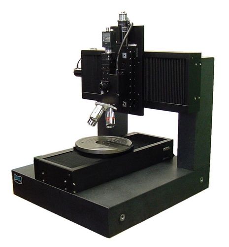 Inspektionsmaschine für Wafer - Walter Uhl - mit Lichtmikroskop