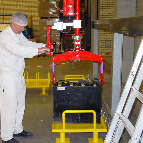 Manipulator für Batteriezelle - DALMEC - pneumatisch / mit Greifsystem / Positionierung
