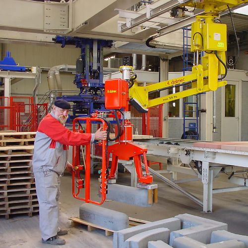 Pneumatischer Manipulator - DALMEC - mit Greifsystem / für Baustoffe / Umschlag