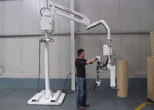 Pneumatischer Manipulator - DALMEC - mit Vielfachaufnahme / für Fässer / Umschlag