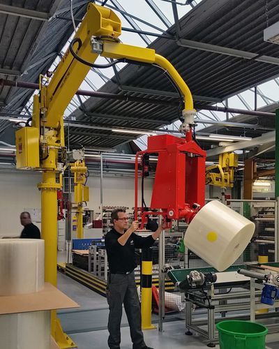 Pneumatischer Manipulator - DALMEC - mit Flaschenzug / Positionierung / Umschlag