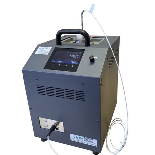 Temperaturkalibrator - LTC 200-F - DRUCK & TEMPERATUR Leitenberger GmbH - Multifunktion / tragbar / Labor