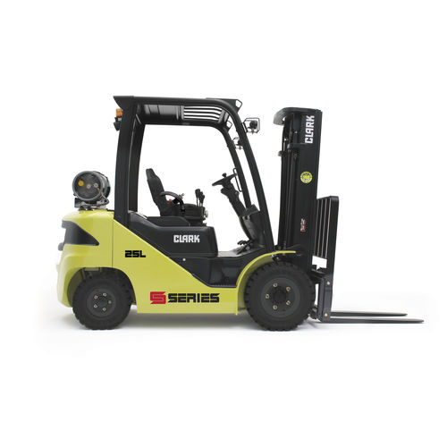 Diesel-Gabelstapler - S Series - CLARK Material Handling - LPG / Sitz / zum Laden