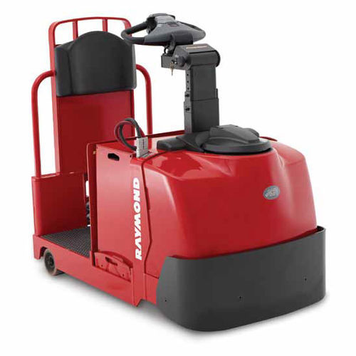 Schlepp-Schlepper - 8610  - Raymond - mit Batterie / mit 3 Rädern / Stand