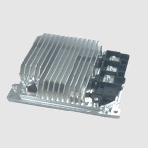 DC/DC-Wandler / auf Rahmen - BORG WARNER - flüssigkeitsgekühlt / 12 V