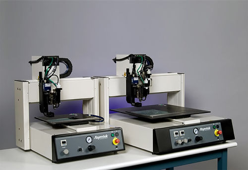 Dosiergerät für zähflüssige Medien - D-583, D-585  - Nordson ASYMTEK - mit Kolbenpumpe / Benchtop / Jetting