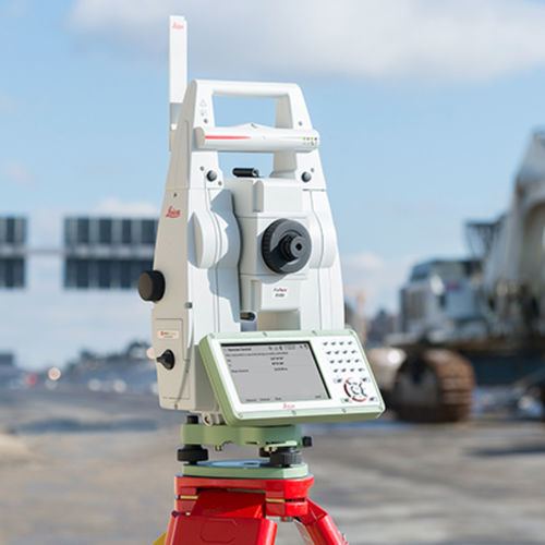 Totalstation mit Reflektor - TS13 - Leica Geosystems - Roboter