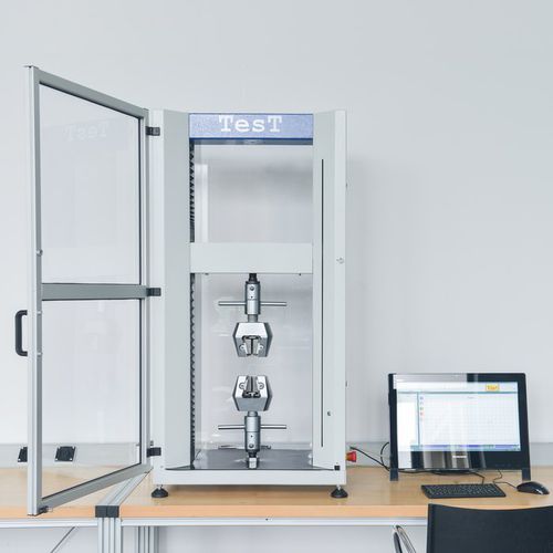 Prüfmaschine / Zug- und Druckkraft - 112  - TesT GmbH - Multiparameter / Universal / computergesteuert
