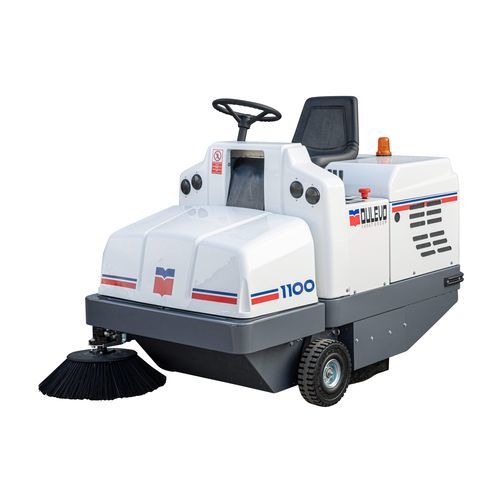 Aufsitzkehrmaschine - Dulevo 1100 - DULEVO INTERNATIONAL - dieselbetrieben / Benzin-Motor / Gasmotor
