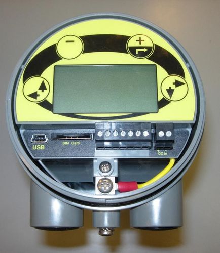 Ultraschall-Pegelmelder - 0.15 - 8.00 m, GSM, GPRS - Solidat Applied Technologies Ltd. - für Feststoffe