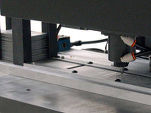 Lasermarkiermaschine - Geo. T. Schmidt - Metall / Tisch / automatisch