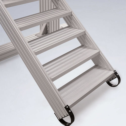 Gerade Treppe - Maschinenbau Kitz GmbH - Aluminium