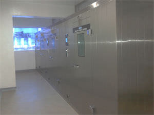 Feuchte-Prüfkammer - OSEPL 11  - Osworld Scientific Equipments Pvt. Ltd. - Stabilität / begehbar / Temperaturregler