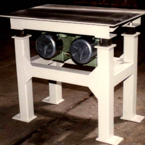 Kompakter Vibriertisch - AViTEQ Vibrationstechnik GmbH