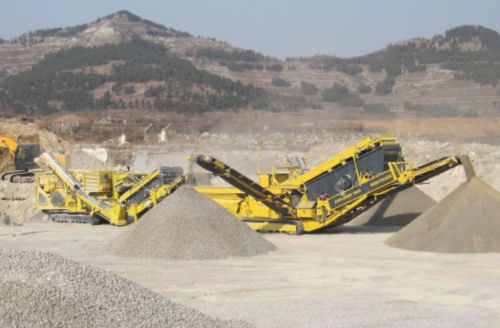 Mobile Siebmaschine - C4 - keestrack - für Schüttgut / kompakt