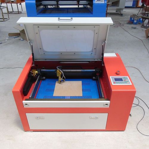 CO2-Laser-Schneidemaschine - ST-3050-45 - Suzhou Suntop Laser Technology CO.,LTD - für Gummi / für Acryl / für Holz