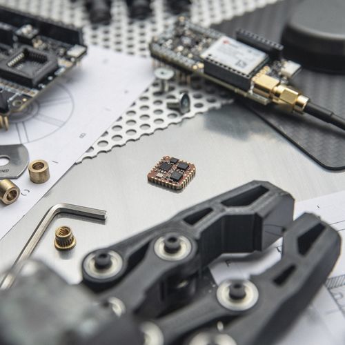 Inertiales Navigationssystem / GNSS - Xsens MTi-8 - Xsens - Hochpräzision / leichtgewichtig / Miniatur