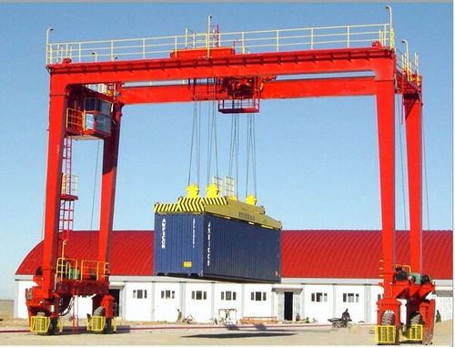 Schienenmontierter Portalkran - Henan Weihua Heavy Machinery Co., Ltd - für Container / hydraulisch
