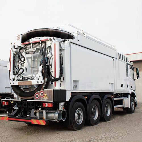 Saugbagger für Feststoffe und Flüssigkeiten - ESE 6 RD 8000 - GEROTTO FEDERICO SRL - für Industrieanwendungen