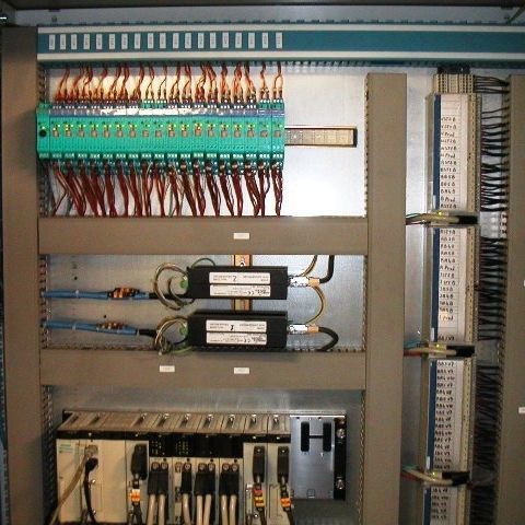 Bodenstehender Schaltschrank - ERIMAC
