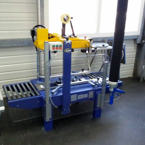 Faltschachtel-Verschließmaschine / Mehrklappen- - ERIMAC - mit Klebeband