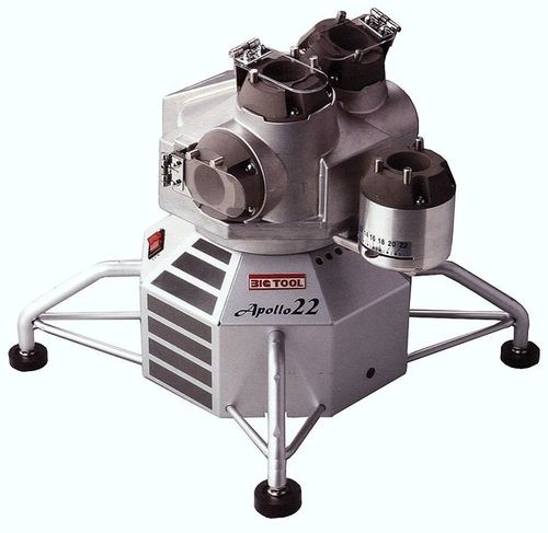 Werkzeugschleifmaschine - APOLLO 22 - GAMOR - PLC-gesteuert