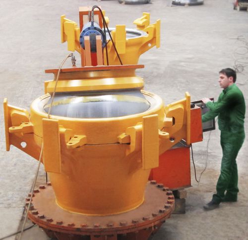 Kugelgelenk für Baggerarbeiten - Dredge Yard