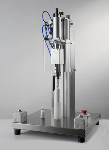 Flaschen-Crimpmaschine - IC Filling Systems LTD - halbautomatisch / pneumatisch / mit manueller Beschickung