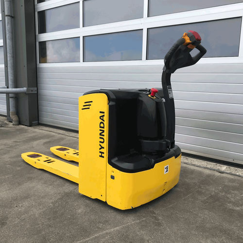 Elektrischer Hubwagen - 20EP - HYUNDAI HEAYY INDUSTRIES - 24 V / für Lagerhallen / zum Laden