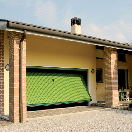 Tor zum Kippen - VERTICAL 85 - Ballan Spa - Stahl / für Außenbereich / für Garagen