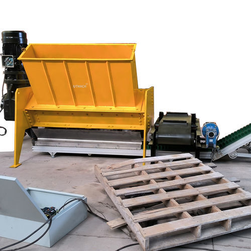 Einwellenschredder - P - Liantai Machinery - für Holz / Paletten / mit Förderer