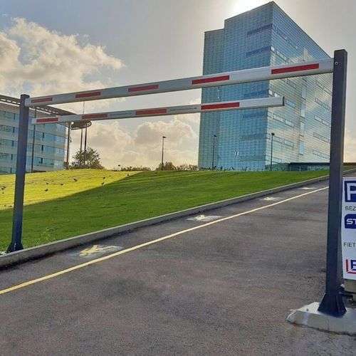 Zugangsschranke - AxeSlim - Alphatronics - zum Heben / Aluminium / für Fahrzeuge